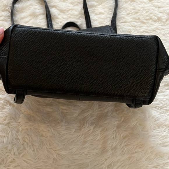 ♠️ Kate Spade Mini Backpack!✨ - Picture 3 of 15